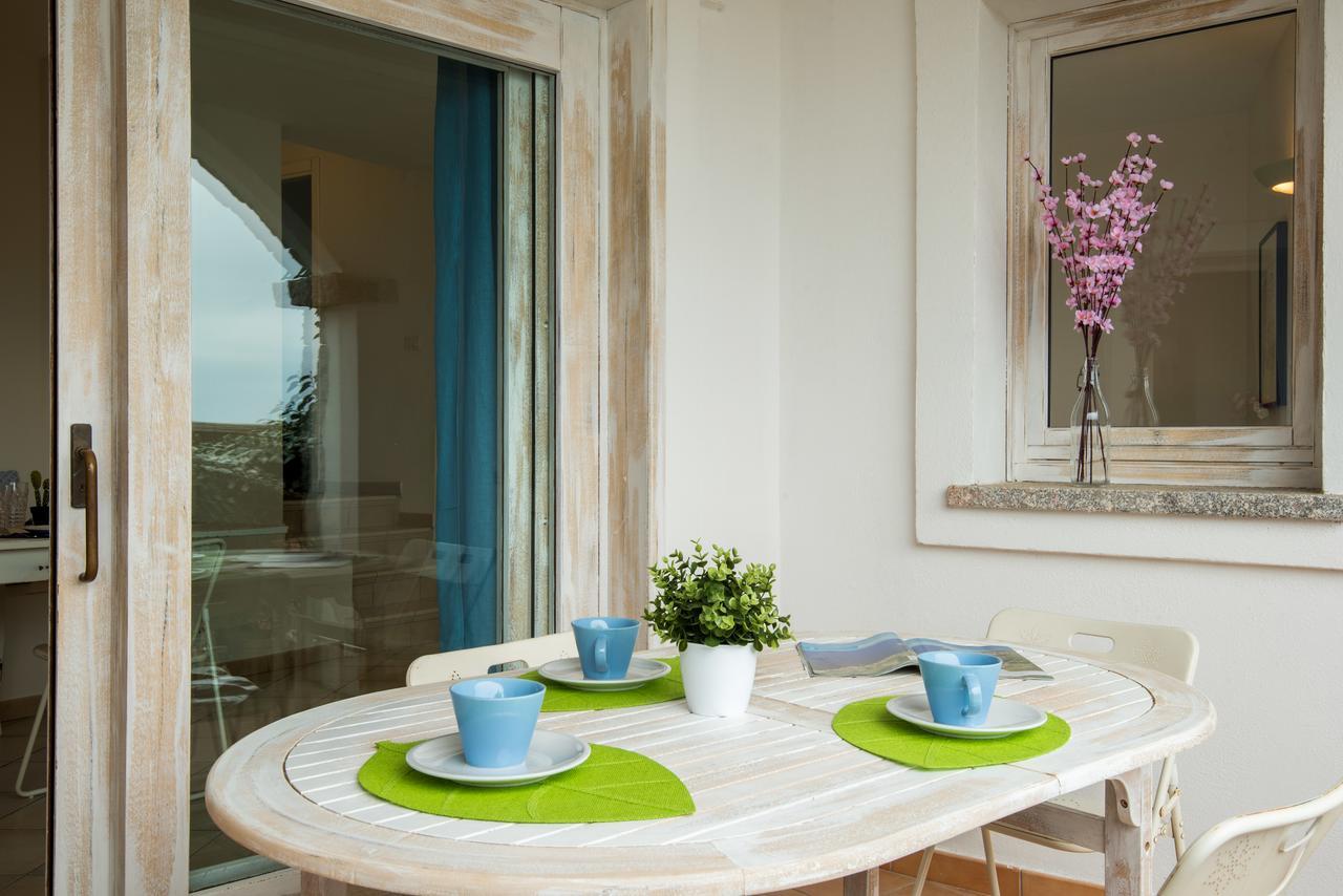 Apartment In S'Abba E Sa Pedra With Pool Golfo Aranci Dış mekan fotoğraf