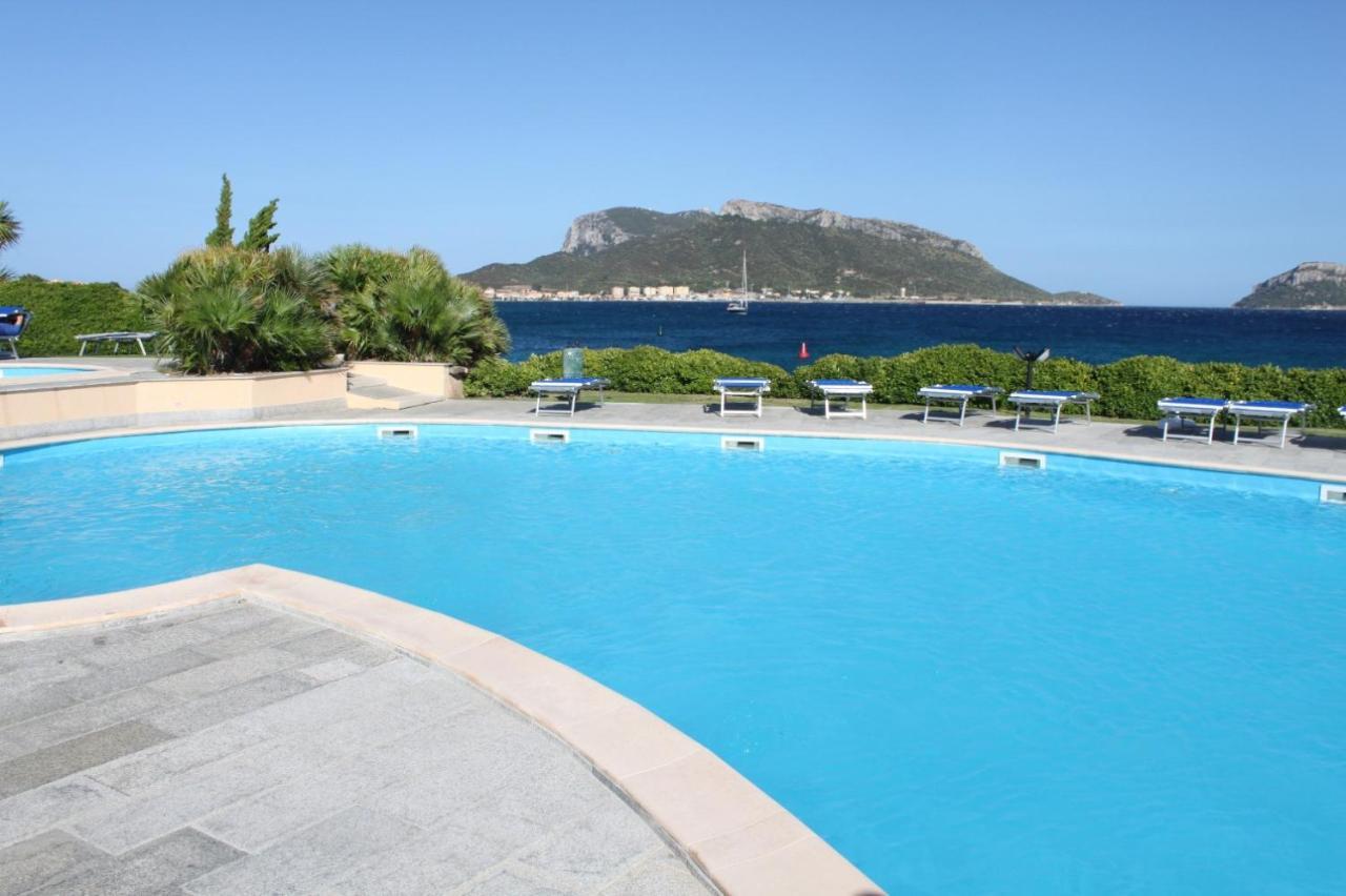 Apartment In S'Abba E Sa Pedra With Pool Golfo Aranci Dış mekan fotoğraf